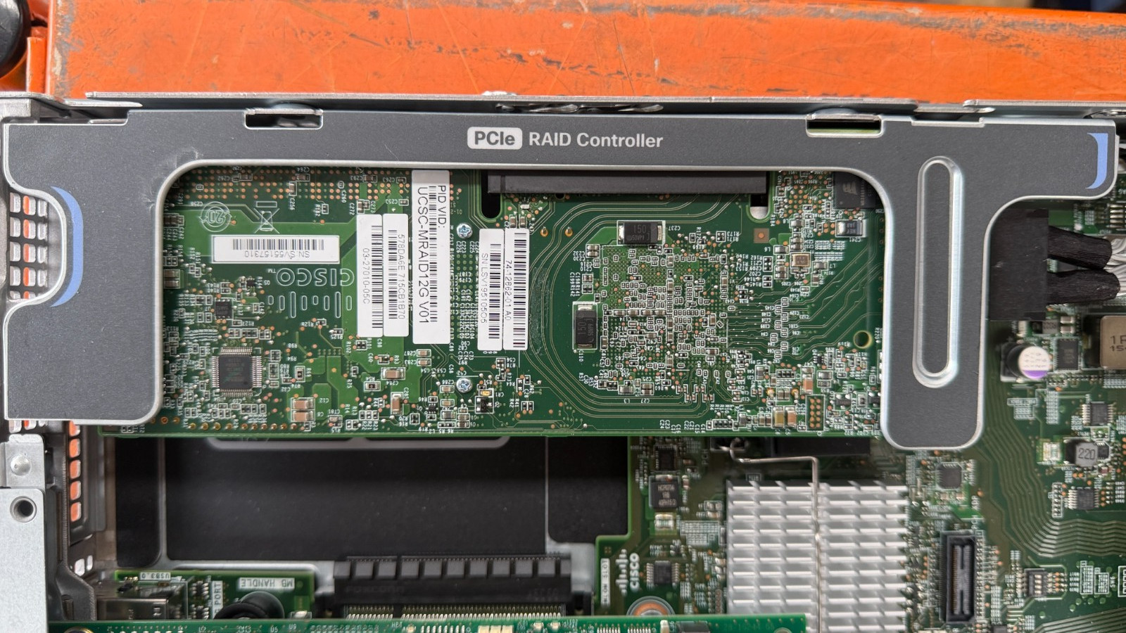Cisco UCS C220 M4 Server |2 x Xeon E5-2609 V3 @1.9Ghz|16GB | No HDD | 2x PSU