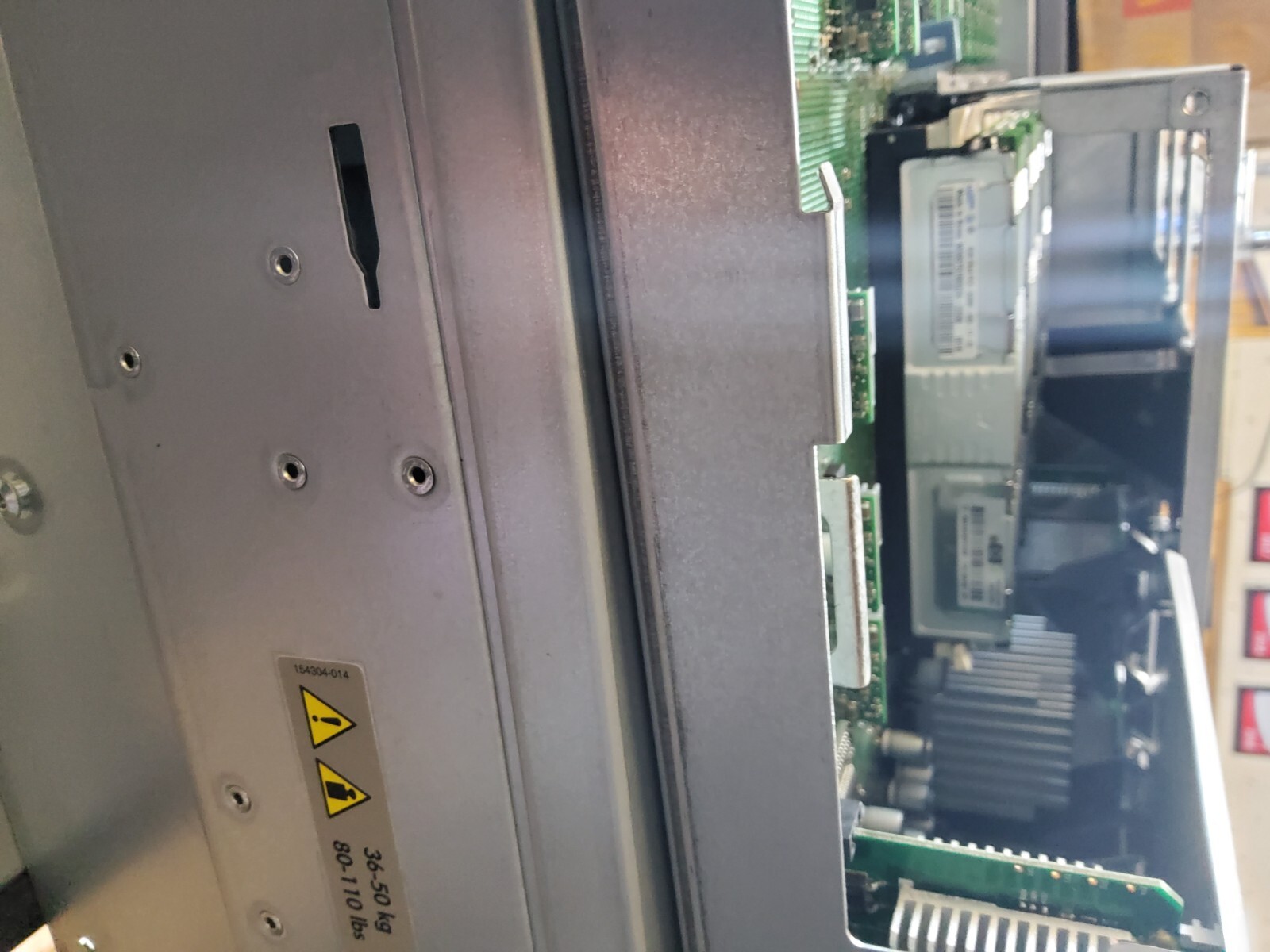 HP Proliant Dl580 Server 4 Xeon CPUs 48Gb of ram no storage