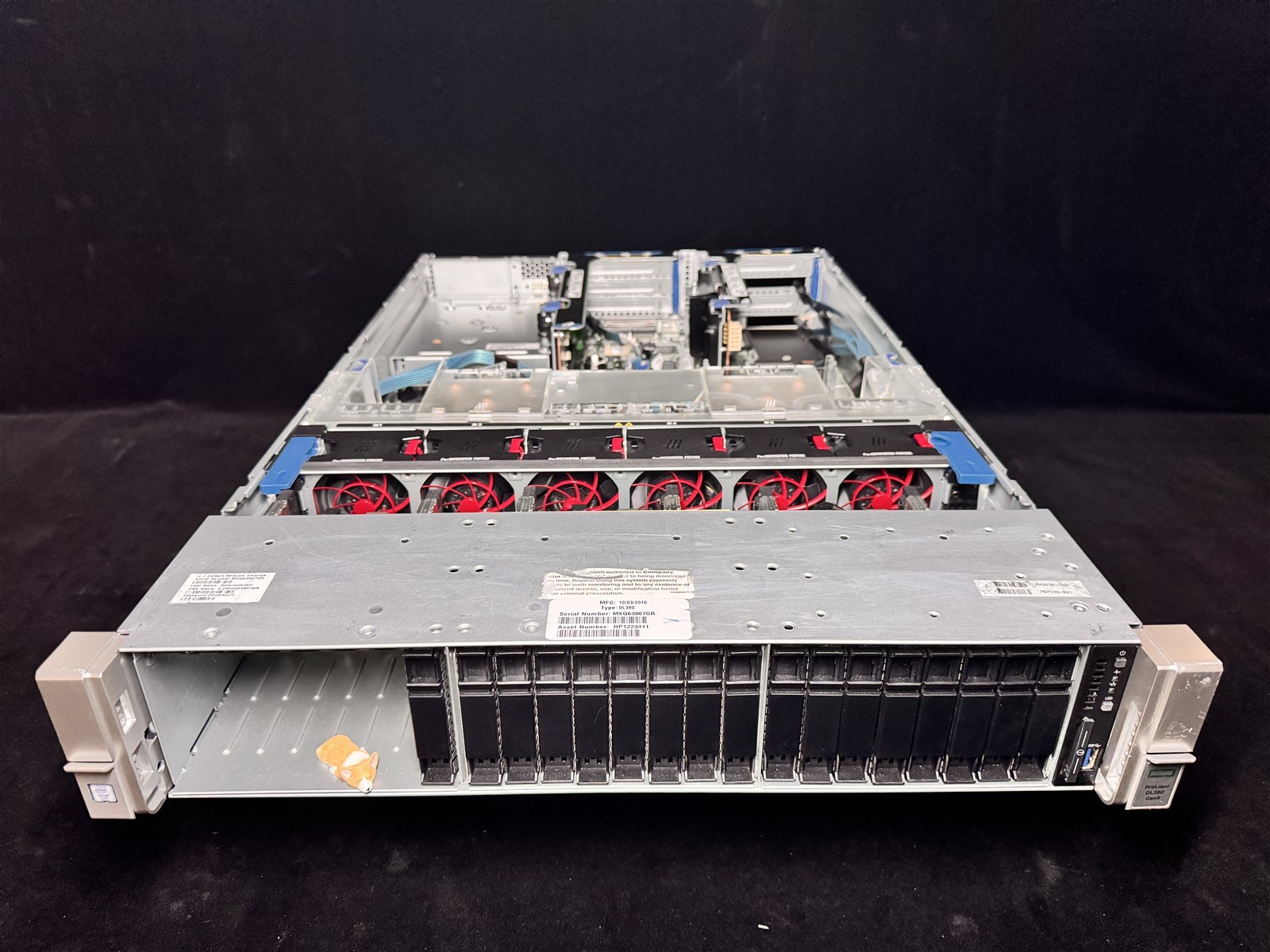 HP ProLiant DL380 Gen9 G9 24SFF 2x 18C E5-2699v3 2.3GHz 32GB RAM P440AR NO HDD