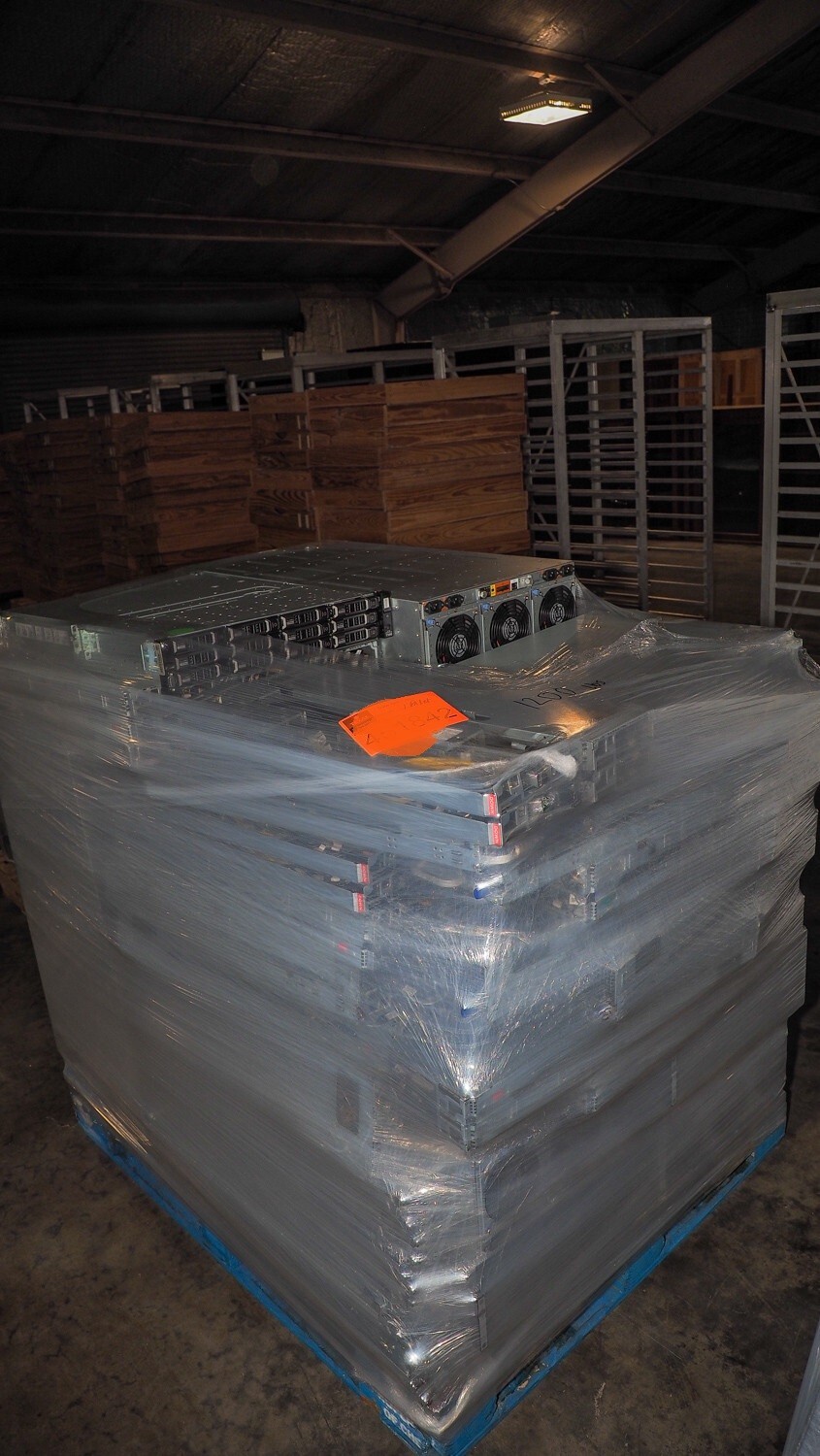 1 PALLET OF Dell PowerEdg ,10X DCS8000Z, BLADES & CHASIS