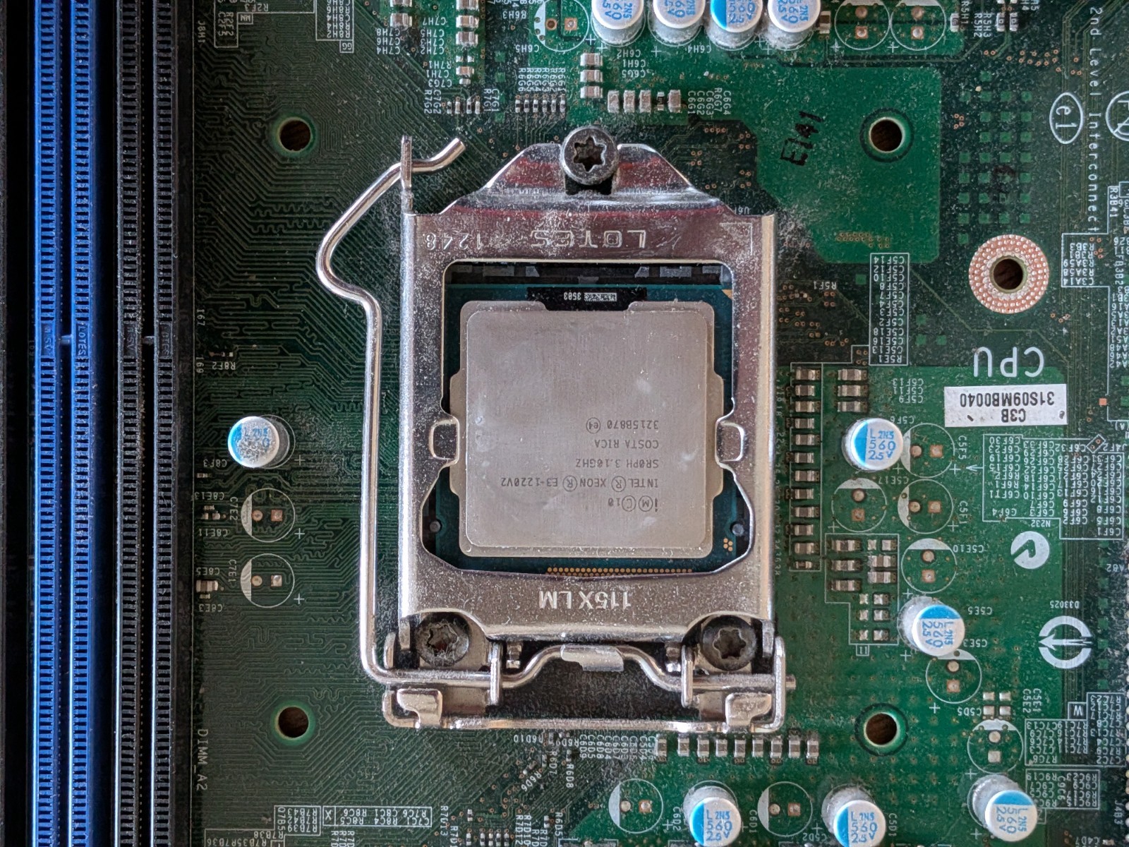 Intel Server Board S1200BTL With Xeon E3 -1220V2