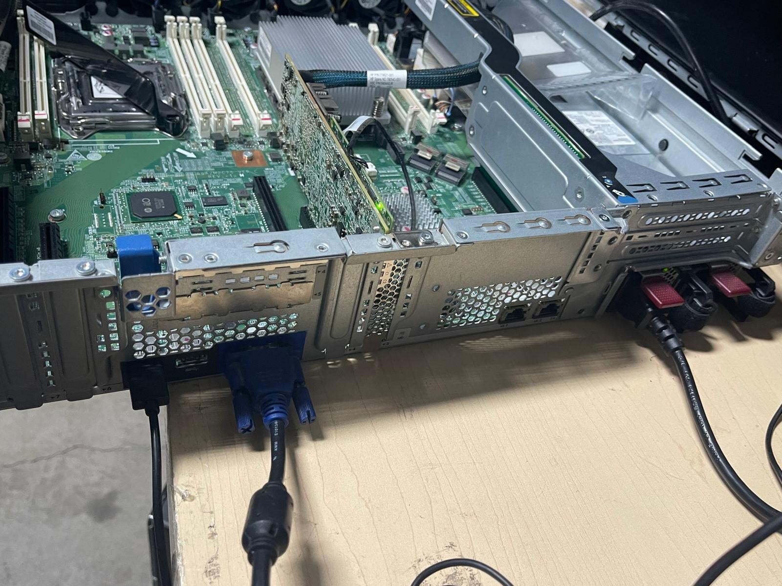HPE ProLiant DL380 Gen9 Server –No RAM/No HDDs –Includes System Board 847393‑001