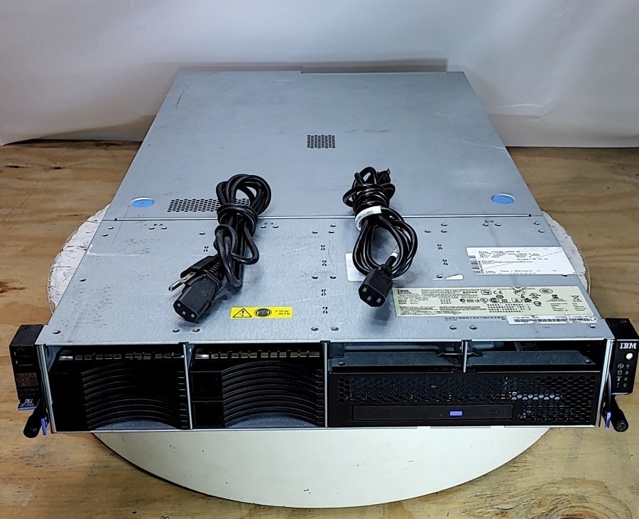 IBM SYSTEM X3620 M3 7376AC1 Server 3.5×8 ServeRAID M5015 Intel XEON E5620 16GB