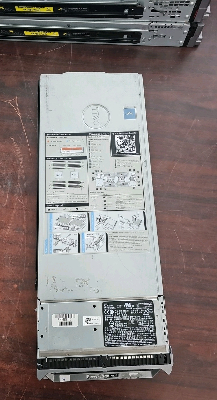 Dell PowerEdge M620 Blade Server / 2x XEON E5-2660 V2 / 128GB (16x 8GB) RAM