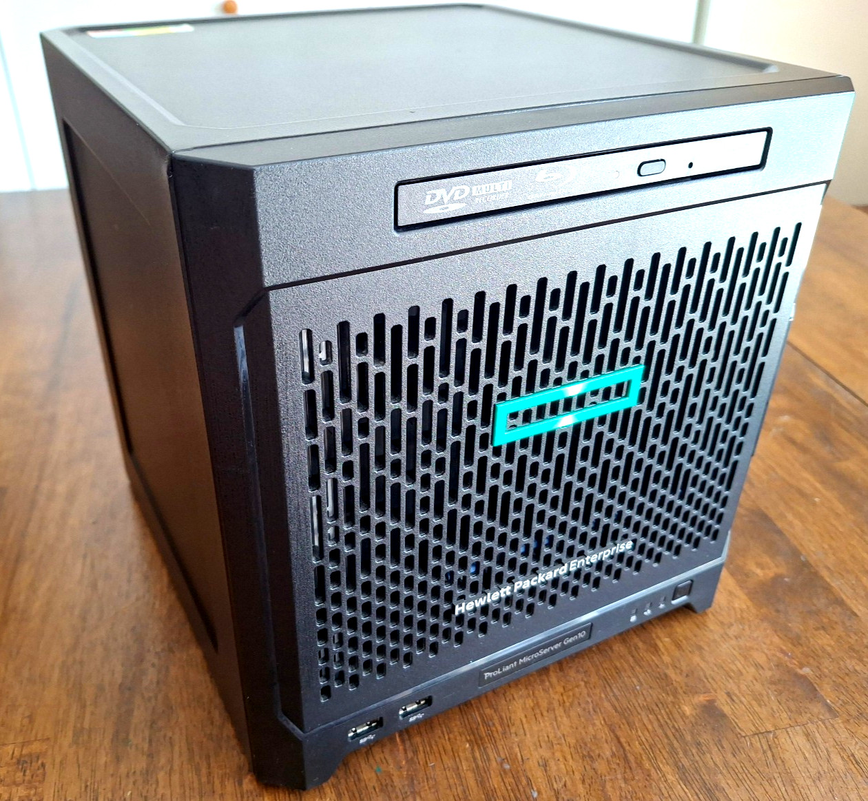 HPE Proliant Gen10 Microserver AMD Opteron X3421, 32GB-RAM HDD-2T (Ready to USE)