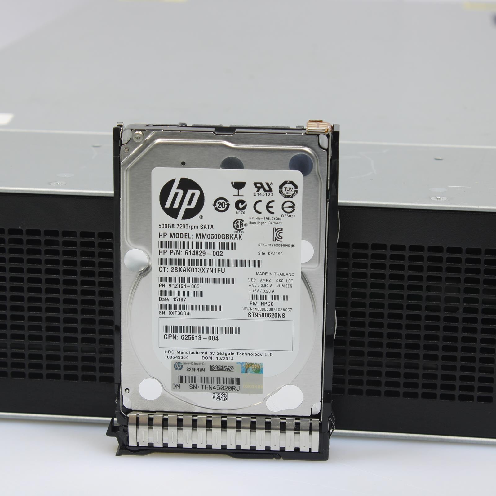HP PROLIANT DL380 GEN9 INTEL XEON E5-2620 V3 16 GB 6x 500Gb HDD No OS