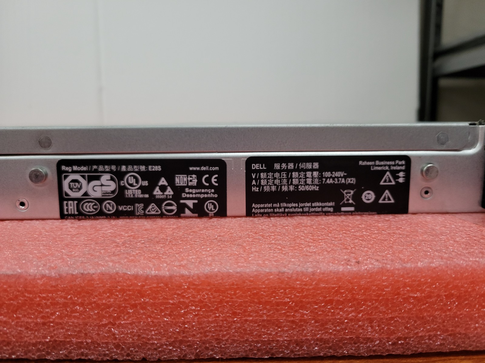 Dell Poweredge R430 Single Xeon E5-2623v3 3.0GHz 16GB RAM *No OS/HDD* | C733DS