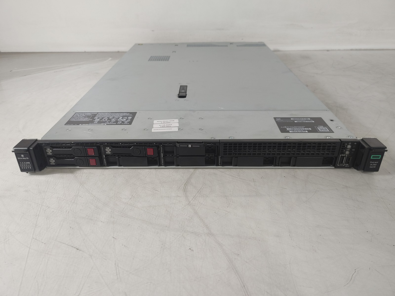 HP ProLiant DL360 Gen10 2.10 GHz Intel Xeon Silver 4208 32 GB DDR4 Server No