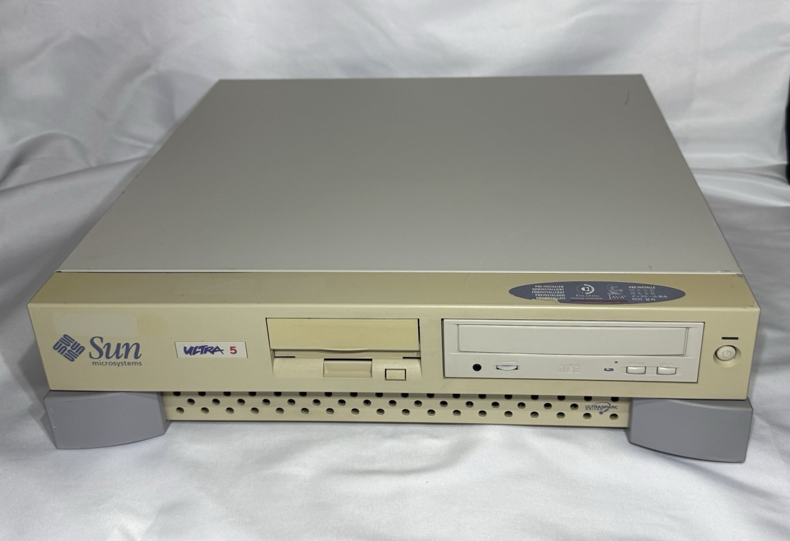 Sun Ultra 5 Workstation, 270MHz, 320MB, 20GB HDD, CD, SunFast Ethernet X1033A