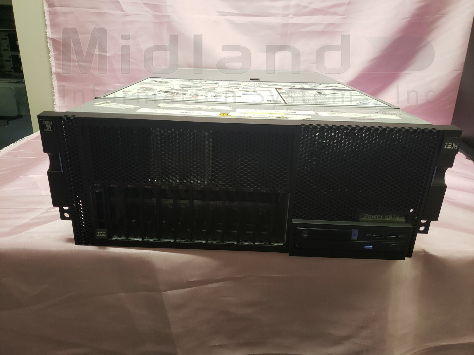 IBM 8286-41A Power S814 3.02GHz 6-C P8 Server, i series V7R1/V7R2 2 OS Ultd User