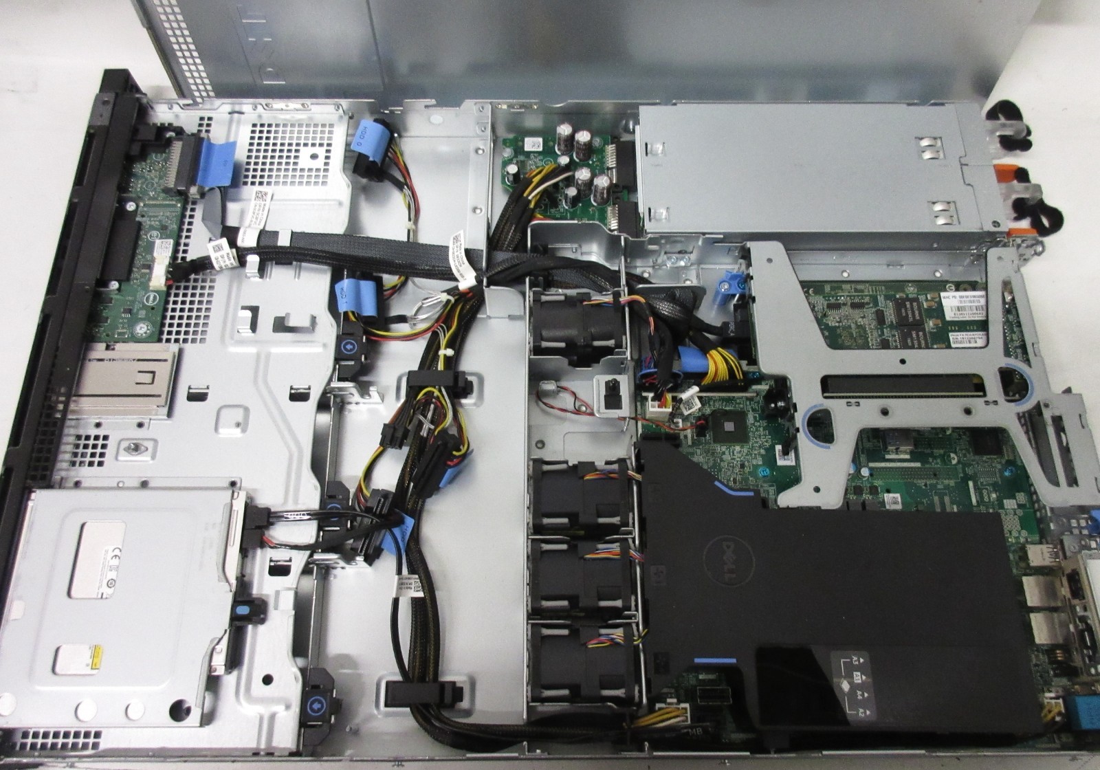 Dell PowerEdge R330 Xeon E3-1230 v6 16GB ECC DDR4 PERC H330 2x 350W PSUs NO HDDs