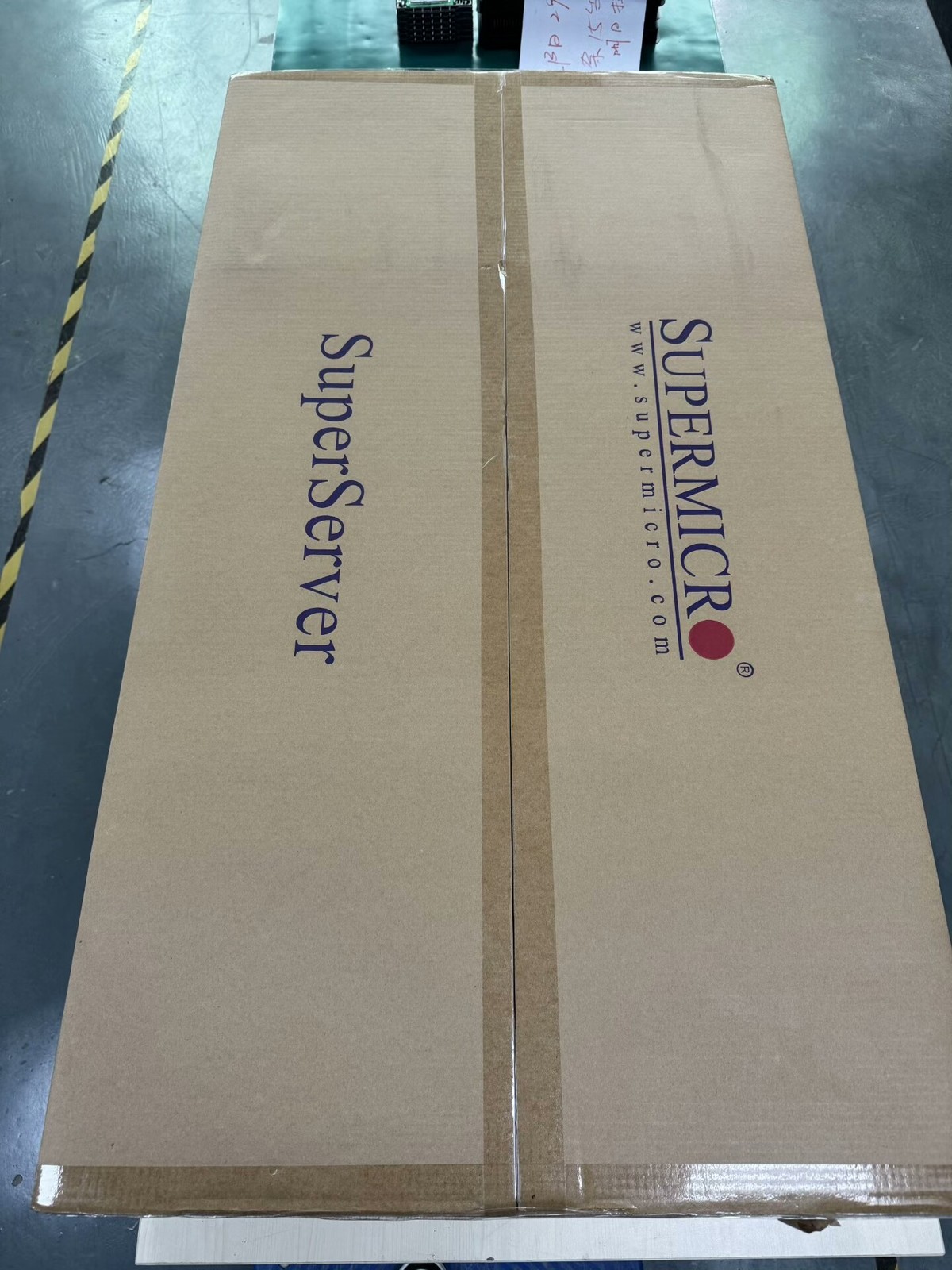 Supermicro ASG-2015S-E1CR24L Server 24X3.5″ /Support AMD EPYC 9004/9005 CPU-
