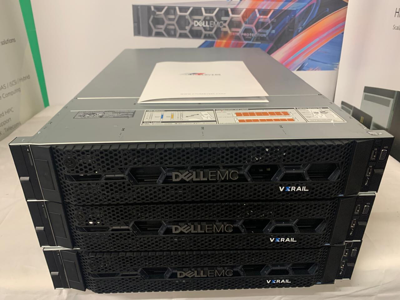 3-Node VXRAIL Cluster – VMWARE VSAN Cloud Foundation – 6x Intel 8160 45TB SSD