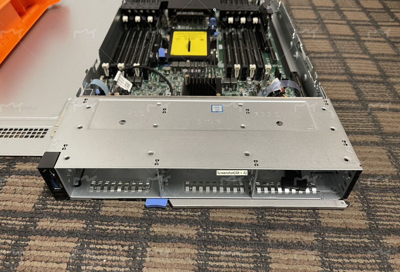 Dell PowerEdge MX740c Blade Server Silver barebone iDRAC Enterprise W/ License