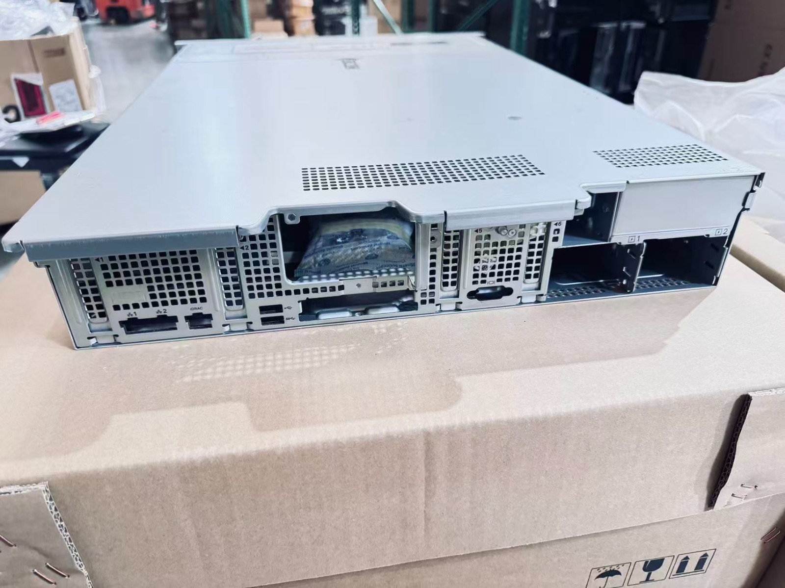 Dell PowerEdge R550 12x 3.5″ Bays Server Case Chassis Backplane Power Board
