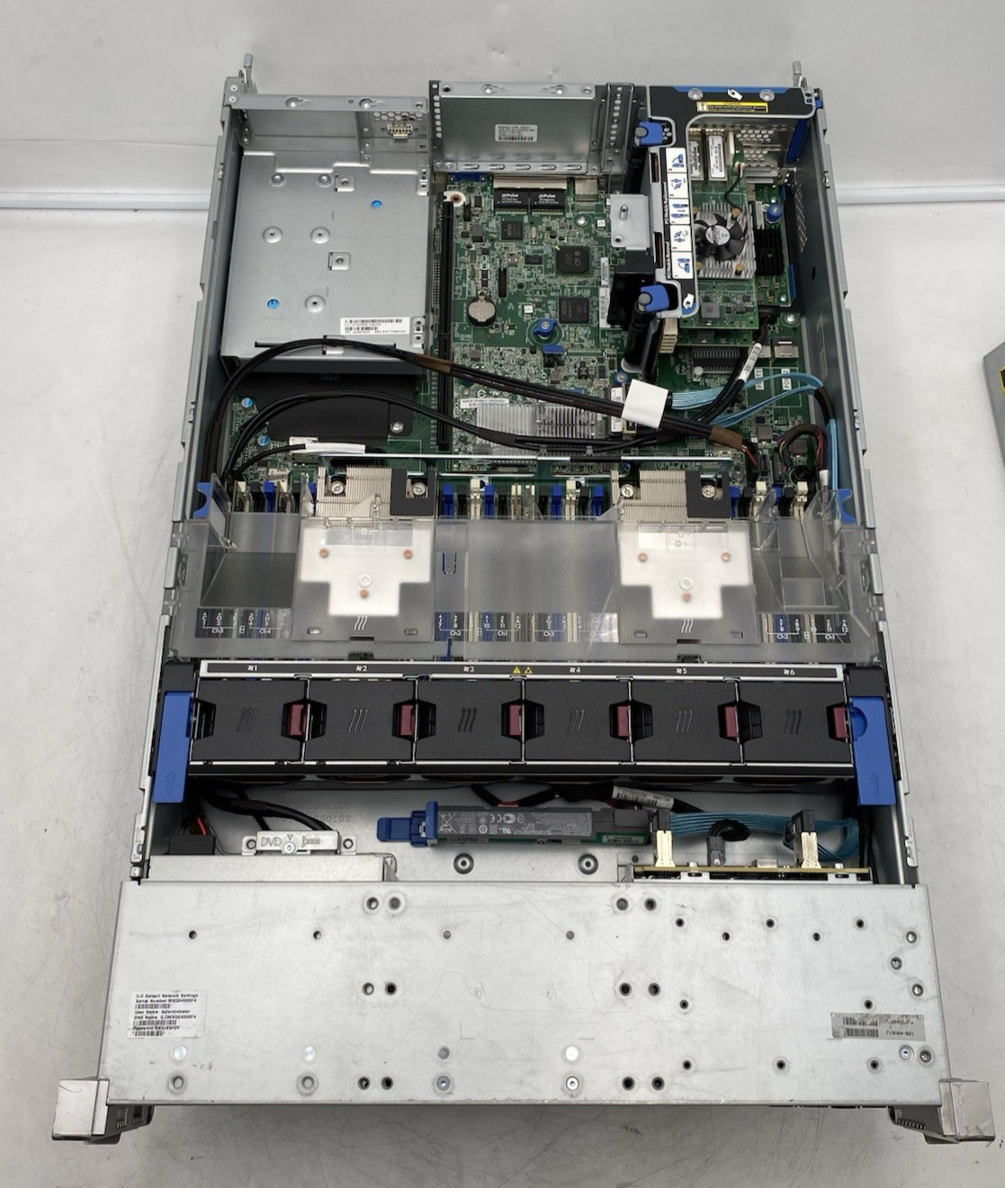 HP Proliant DL380 G9 Server 2x E5-2643v4 3.40GHz 32GB RAM, 1680GB Storage P440