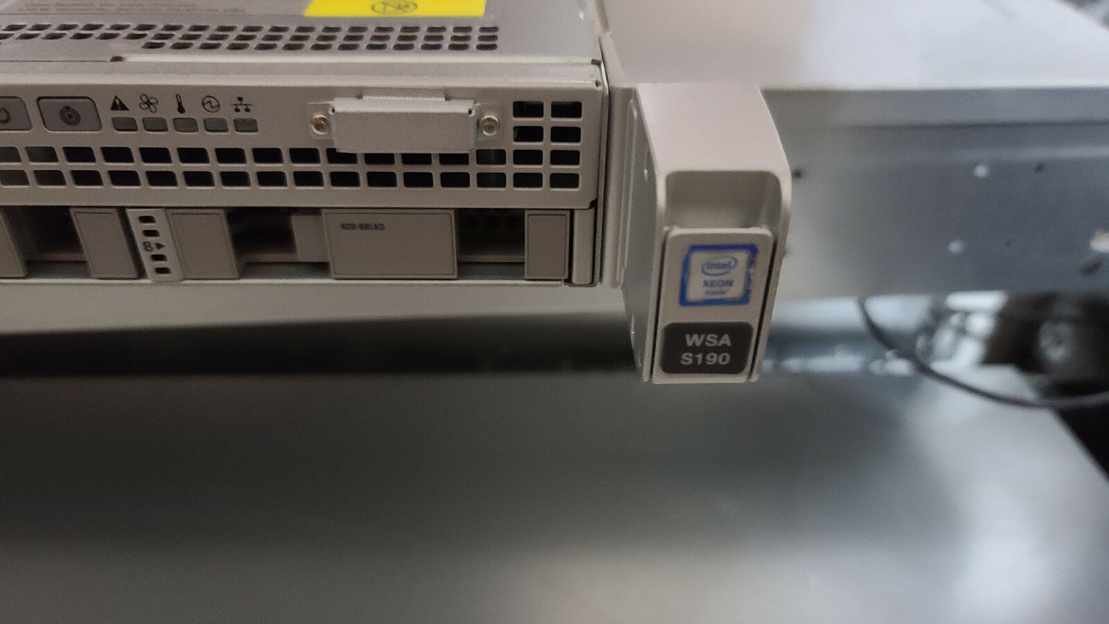 CISCO IronPort WSA-S190 UCS-C220-M4 E5 Xeon 2x UCS-HD600G10KS4K Drives
