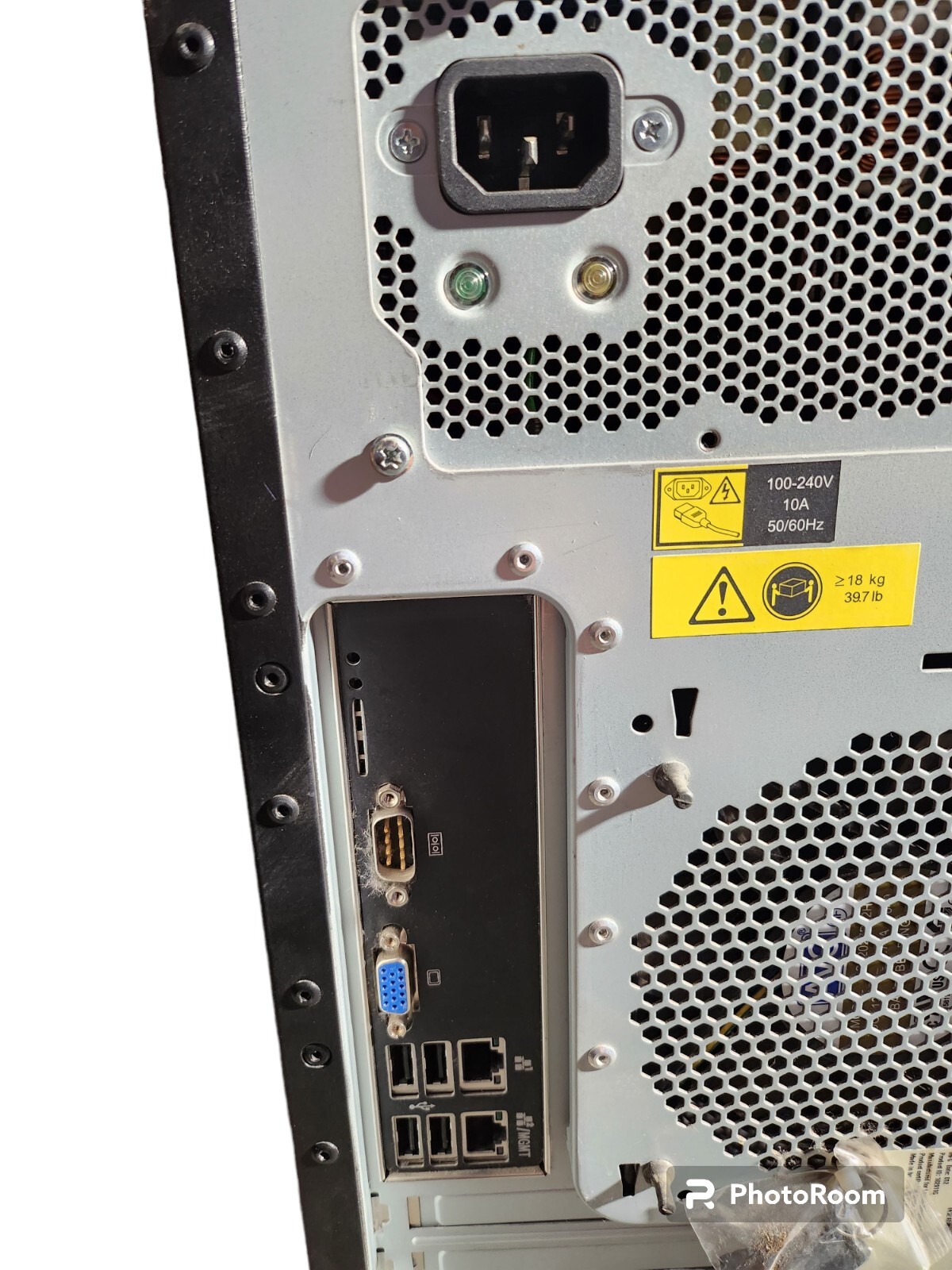 Lenovo TS TD230 Xeon QC E5603 1600MHz 4MB L3 1x2GB DDR3-1333 RDIMM 3X SATA Raid