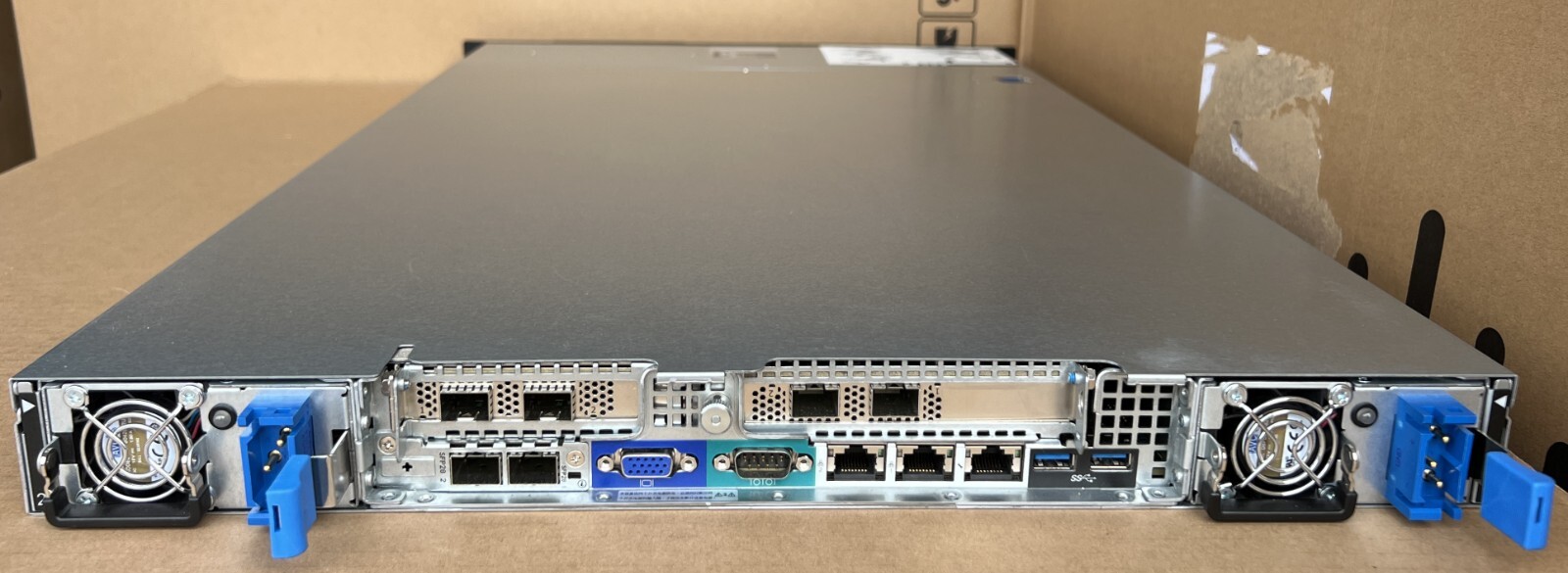 Quanta server D51B-1U chassis with 2*E5-2695V4 CPU and 2*1100W DC PSU.