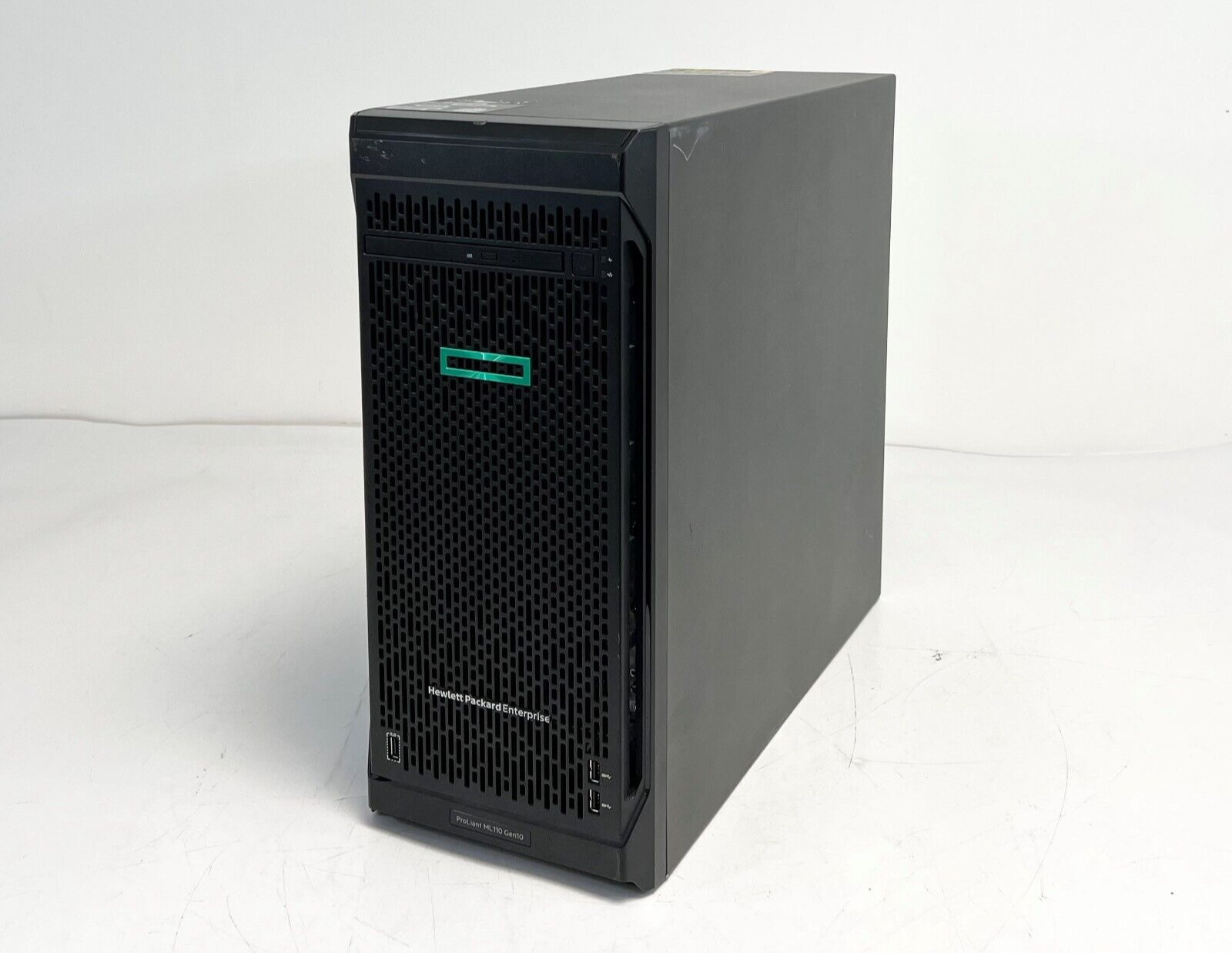 HPE ML110 Gen10 1x 4208 8-Core 256GB-R P408i-A 2x 400GB SSD 800W Tower Server