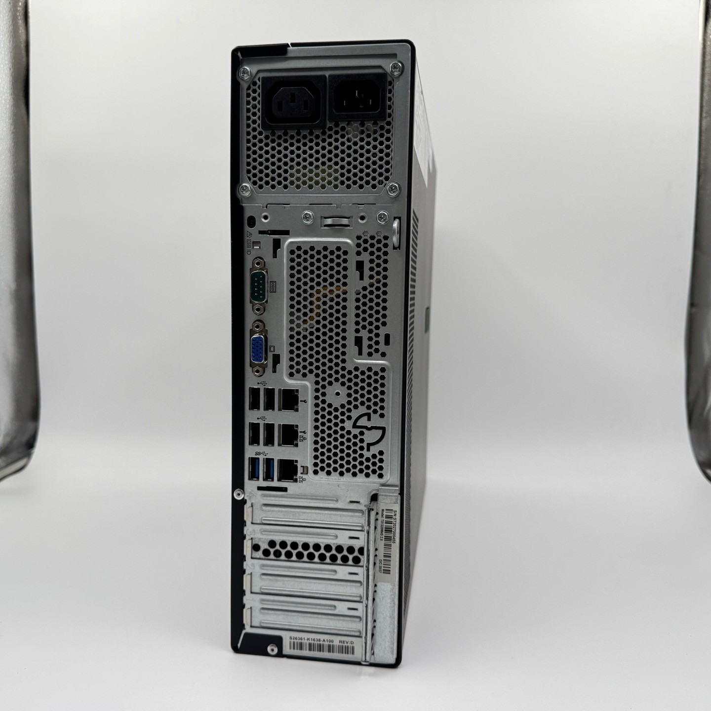 Fujitsu PRIMERGY TX1320 M4 SFF 4Bay Xeon E-2224 16GB 2x 300GB CP400i [SV283]