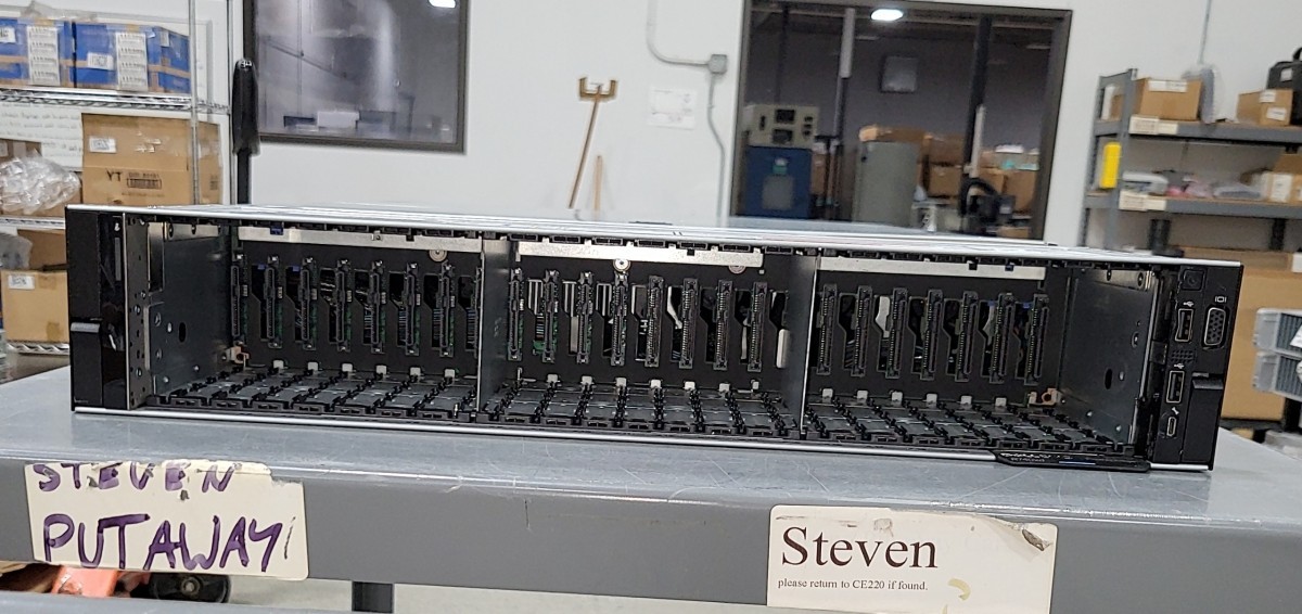 DELL Poweredge R740xd 2.5×24 Server BAREBONES SEE NOTES