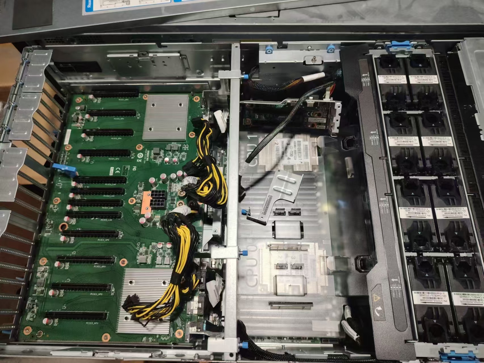 Inspur NF5468 M5 12X3.5″ 8GPU Server/4xPSU/2X Gold 6148 CPU 20Core/256G RAM