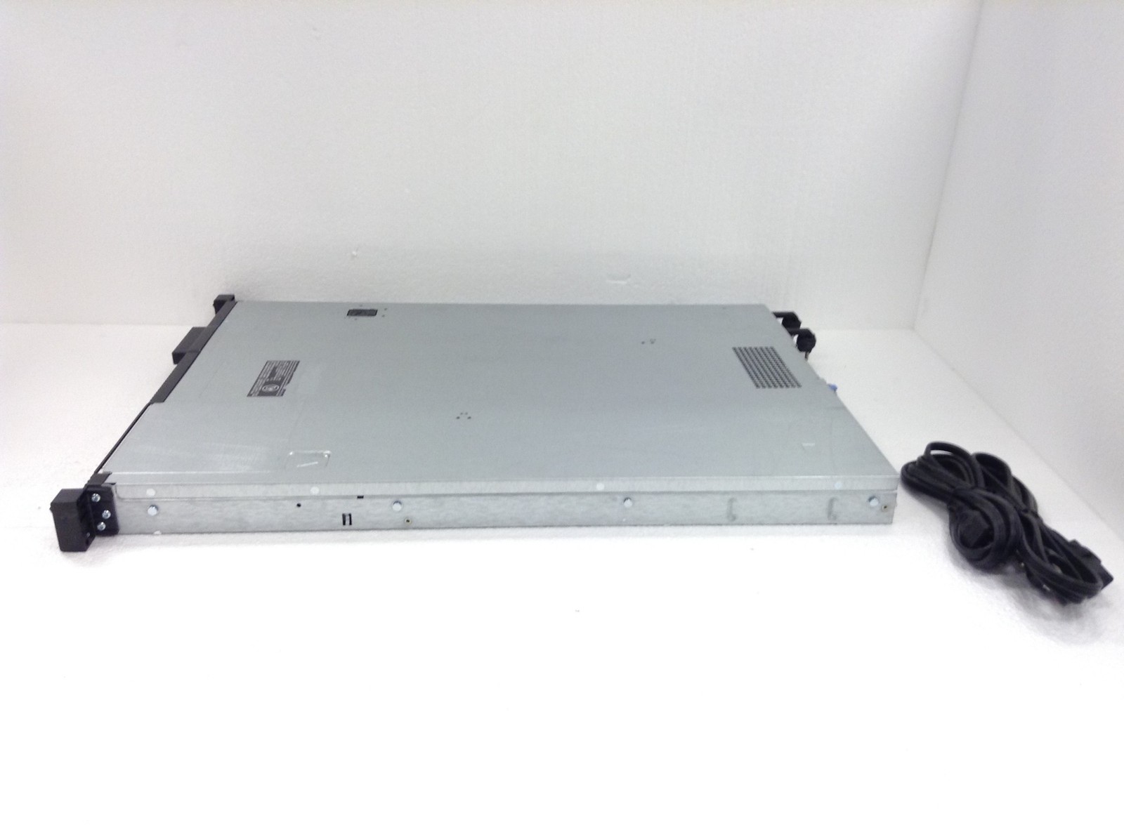 Dell PowerEdge R415 2x Opteron 4170 HE 2.1GHz Server w/ 16GB, LSI SAS1068E-IR
