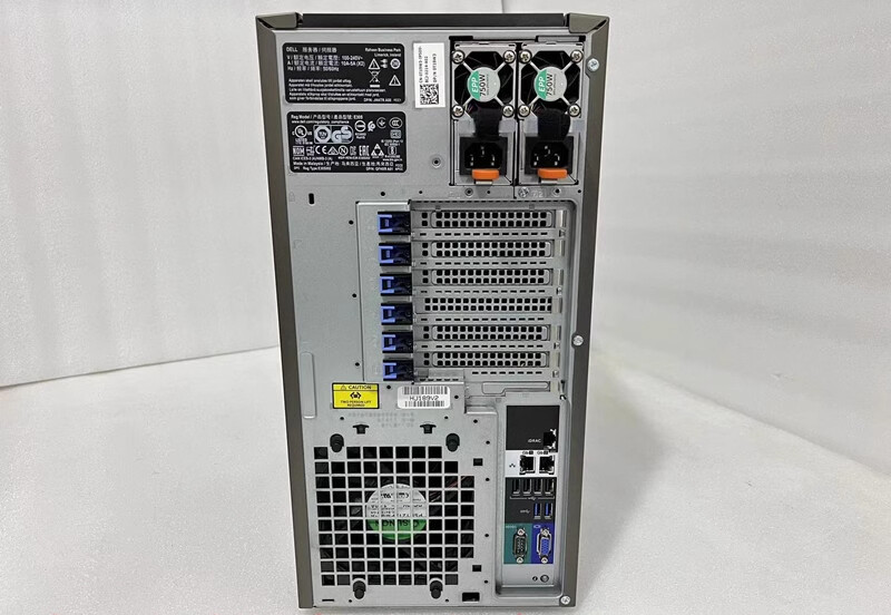 Dell PowerEdge T440 16X2.5″ Tower Server / 2x 750W PSU / H330 Raid