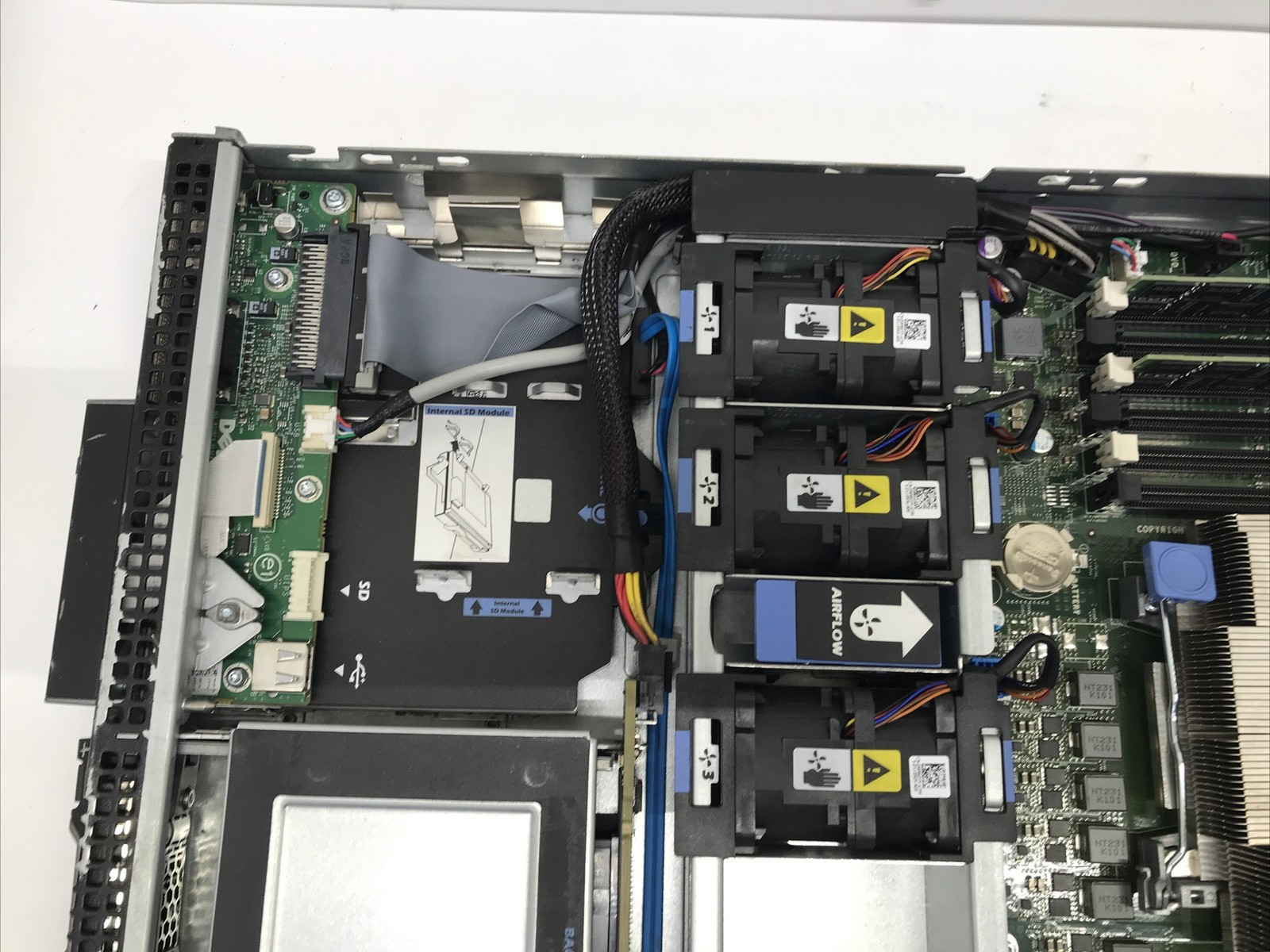 Dell PowerEdge R610 Server 2x Intel X5650 CPU 64GB RAM NO HDD BOOTS TO BIOS