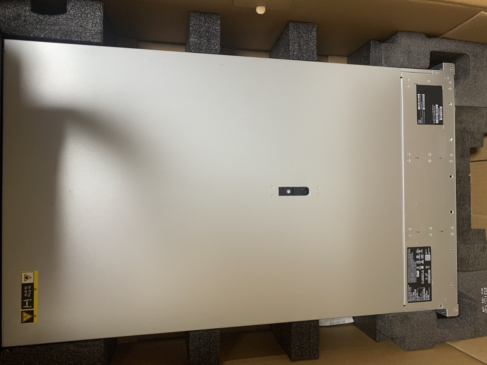 HPE ProLiant DL380 Gen 10 8 SFF Rack Mountable Server (P52534-B21) New