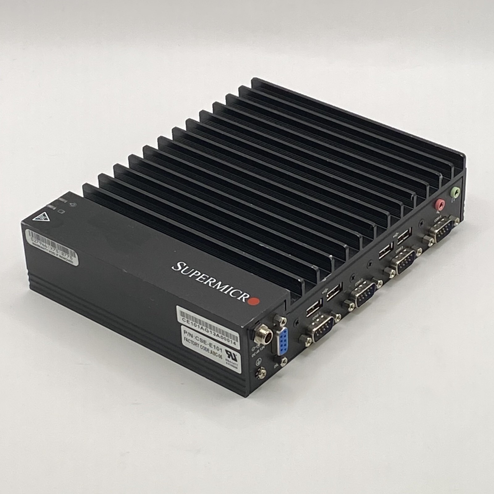 Supermicro SuperServer E101-40 CSE-E101 E100-9APP 12V dc, 3.3A