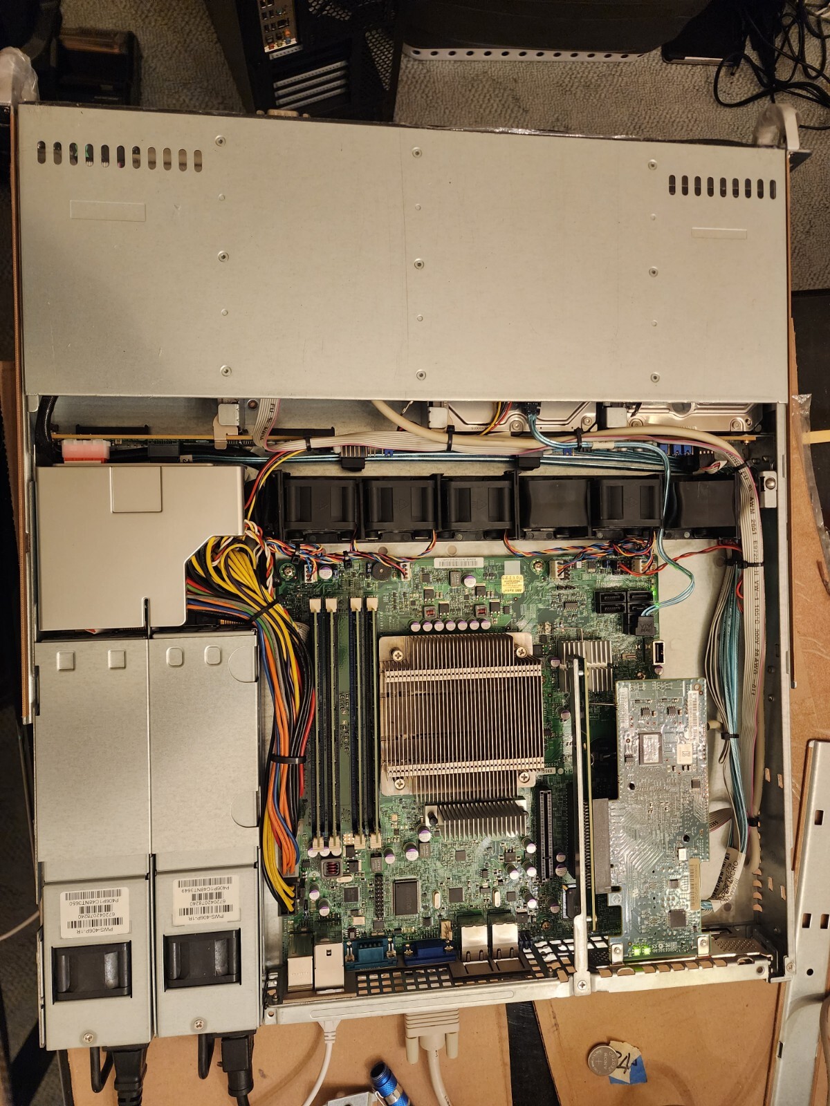 SuperMicro CSE-813M 4-bay LFF 400W Xeon E3-1245 V2 @3.40 32gb Ram X9SCL(+)/X9SCM