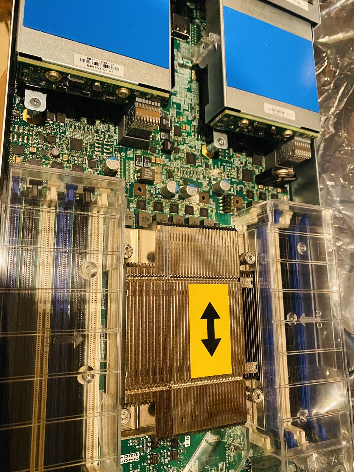 Cisco UCSB-B200-M3 UCS B200 M3 Blade Server