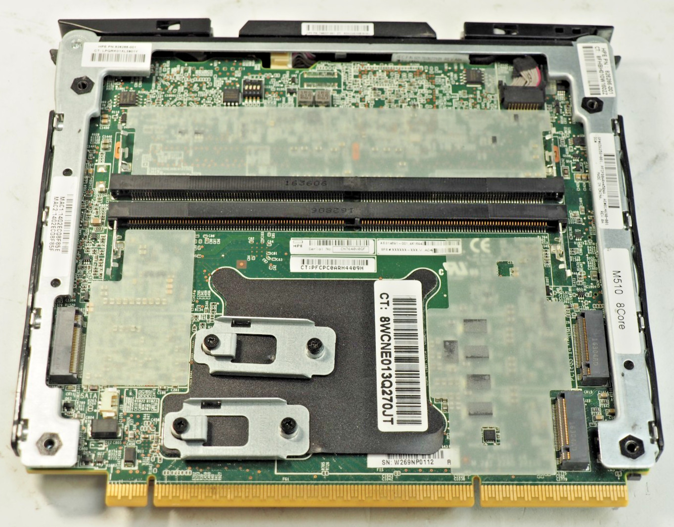 HPE Edgeline EL1000 Pass Thru System wProLiant m510 8-Core 32GB RAM Module 1*AC