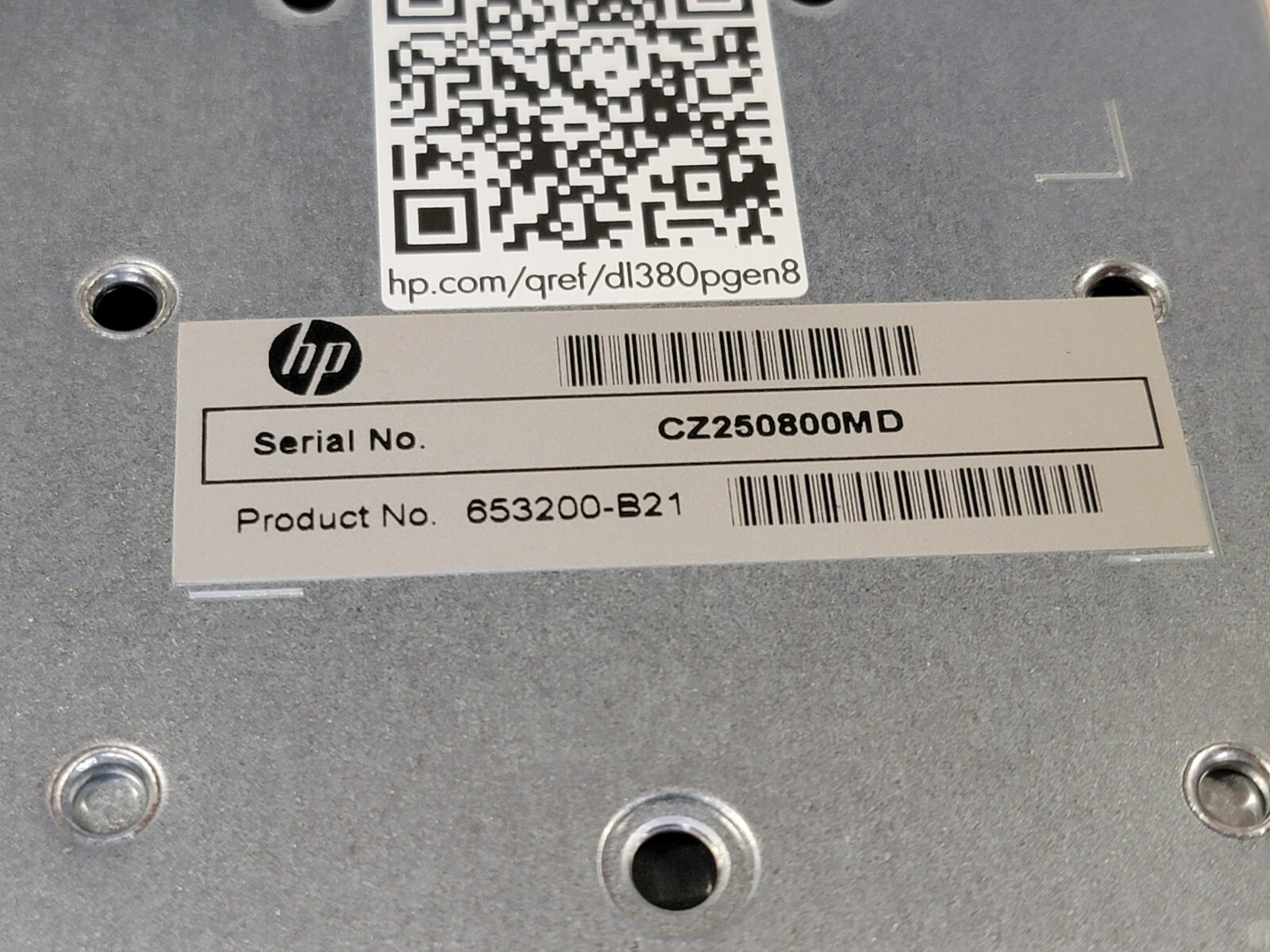 HP ProLiant DL380p Gen8 SFF CTO Server Assy 653200-B21 w/5x300GB SAS 653960 NEW