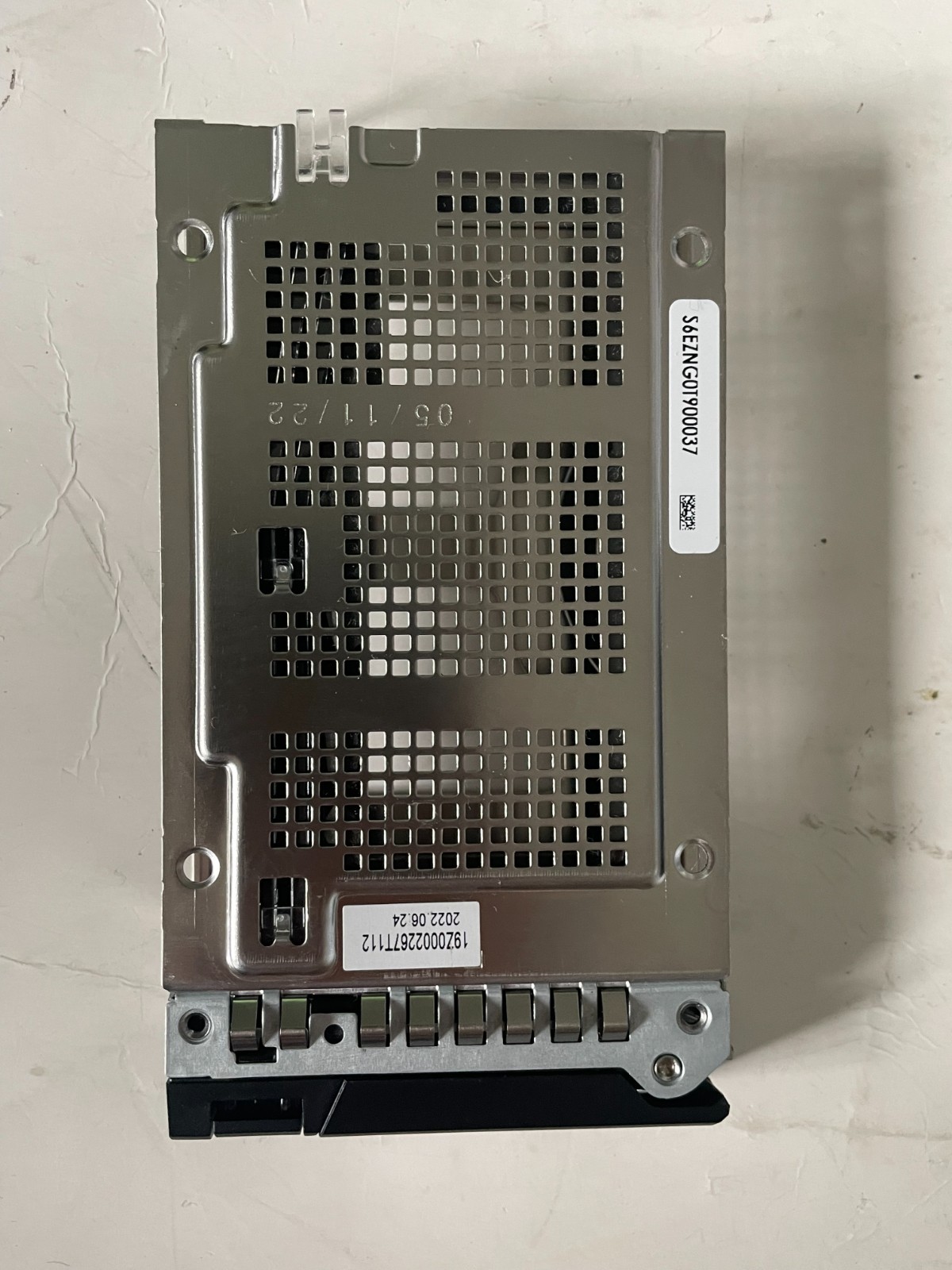 Cohesity 2.5″ drive tray caddy for Cohesity Servers C5000 series