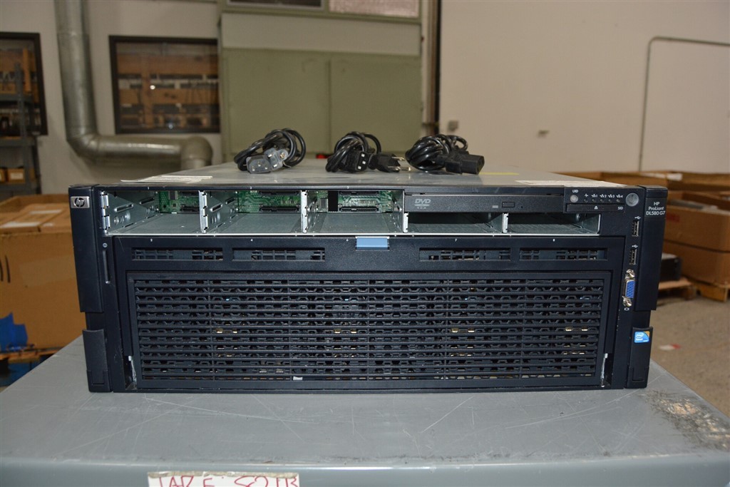 HP PROLIANT DL580 G7 584086-001 2.5×8 Server 4*XEON E7540 128GB P410 SEE NOTES