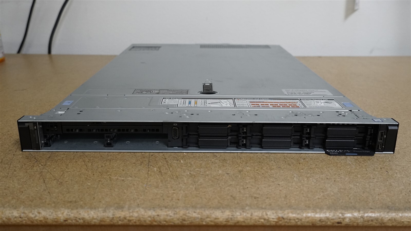 DELL POWEREDGE R640 8SFF 2x 16C GOLD 6130 2.1GHz 64GB RAM 1x 480GB H730P