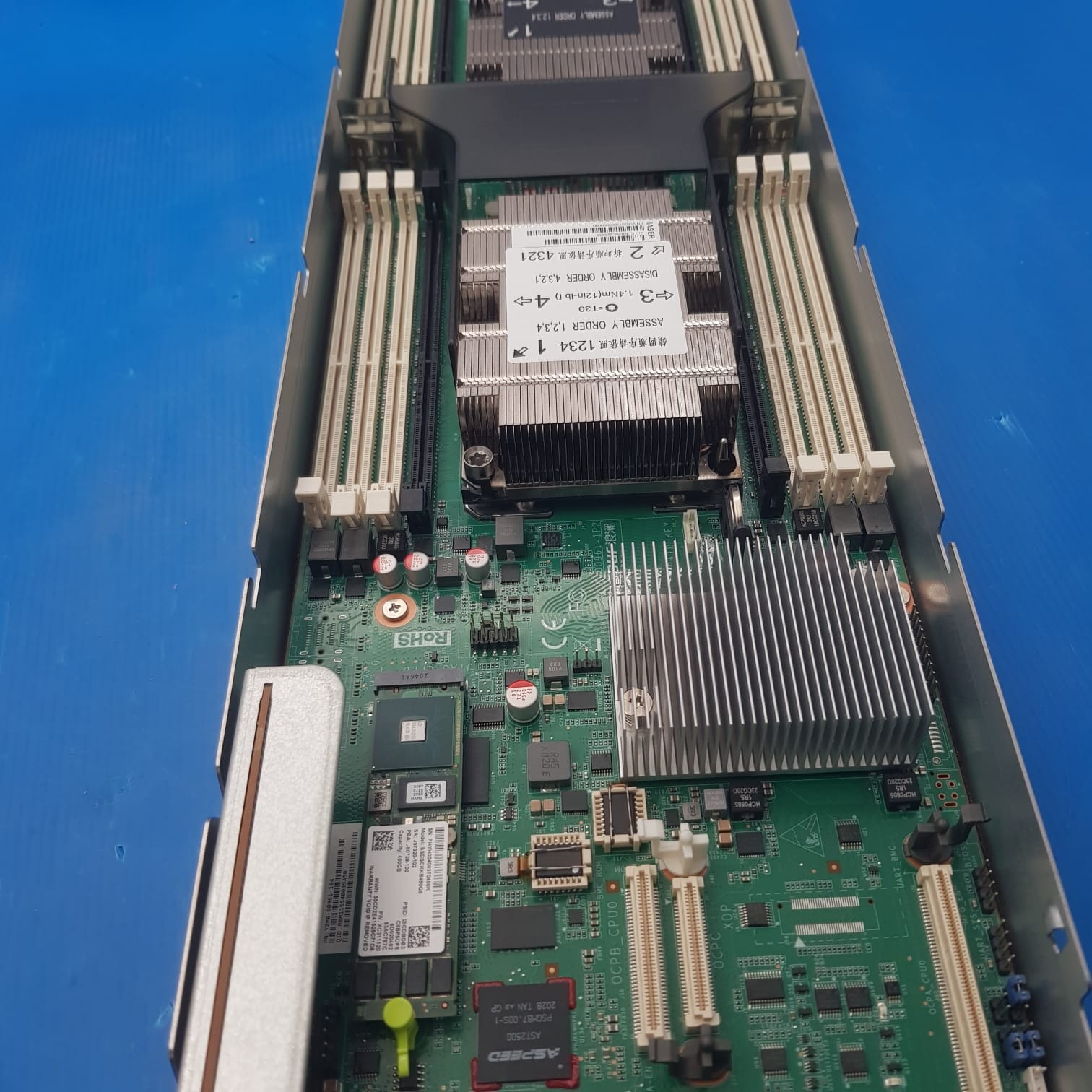 Inspur Blade Server Module with NVME and 2 x Xeon Silver 4216 CPU, no ram