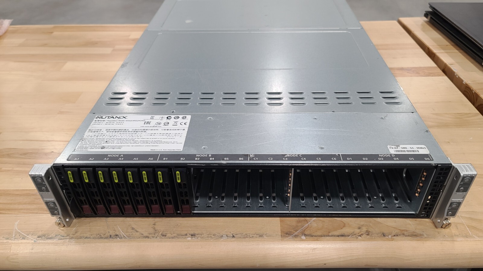 Nutanix NX-3460-G4 Server 4x Node 8x E5-2630 v3 2.40 supermicro 8x 480GB SSD
