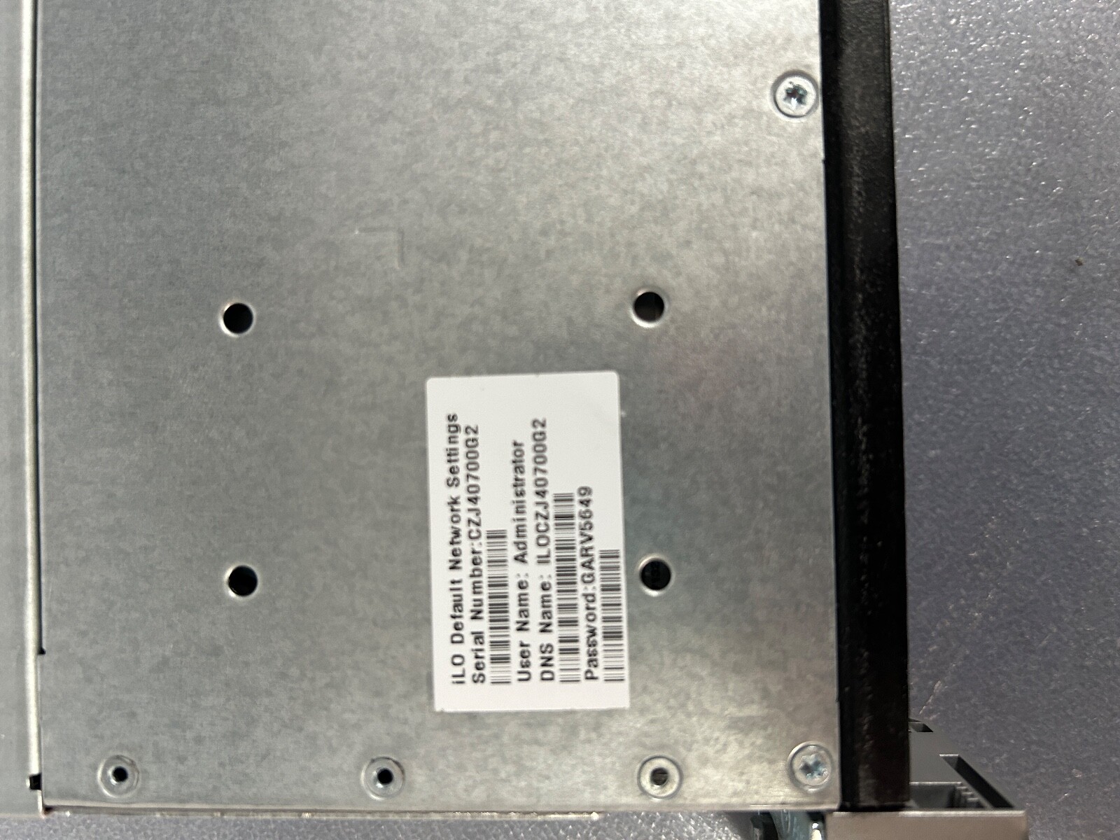HP Proliant DL360P GEN 8 2x Xeon, HP EG0300FCVBF, 300GB, 10K SAS (Used)