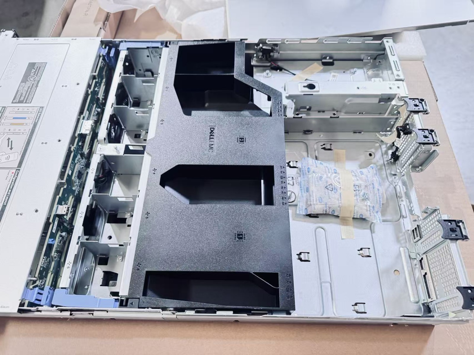 Dell PowerEdge R550 12x 3.5″ Bays Server Case Chassis Backplane Power Board