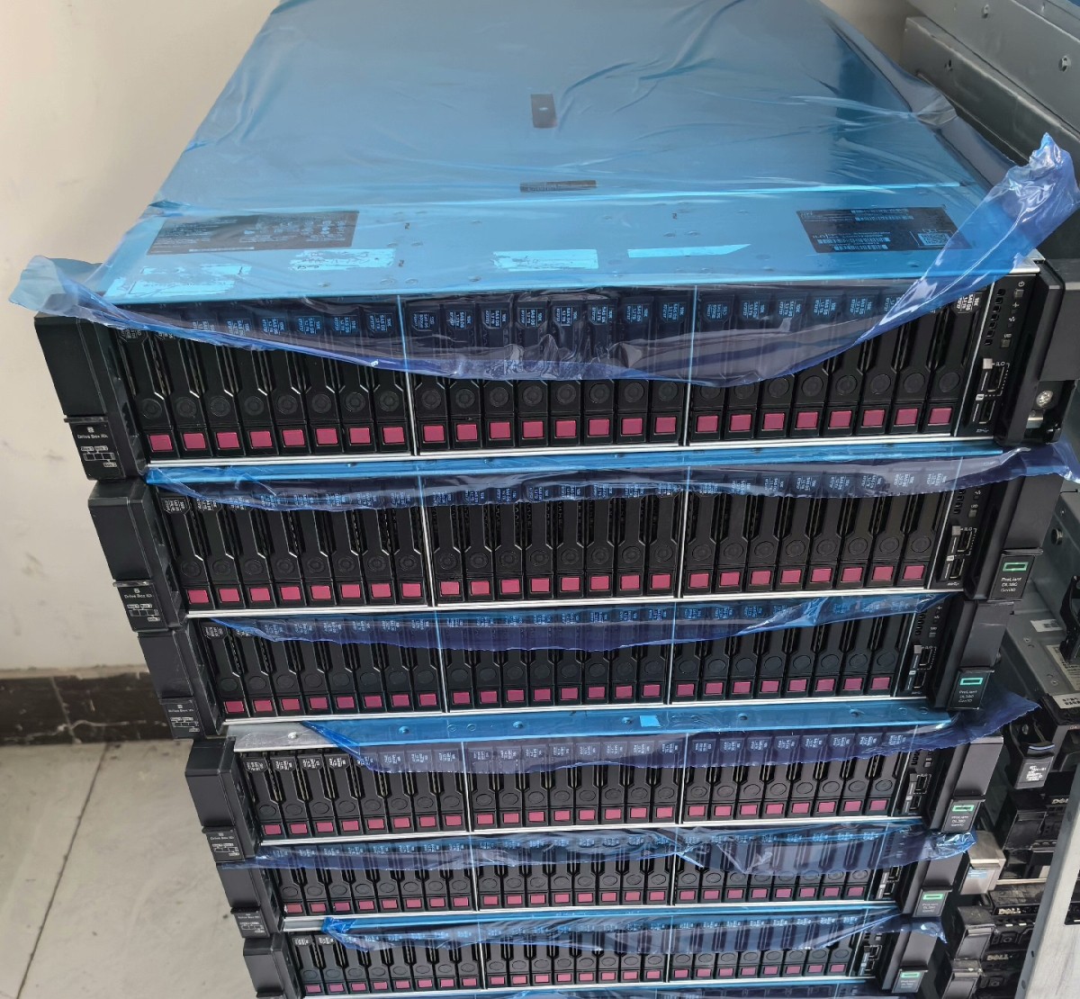 HPE/HP DL380 Gen10 Server 24X2.5″/2x Silver 4116 2.10G 12Core/256G RAM/12x 900G
