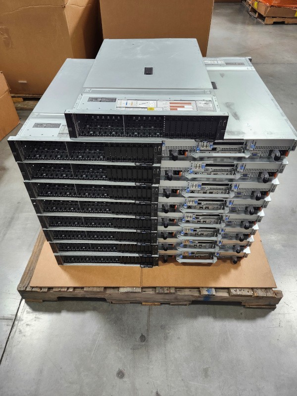 Dell R7525 24SFF NVMe/AMD Server 2x EPYC 7742 128-Core 2.25GHz 2TB 2666MHz RAM