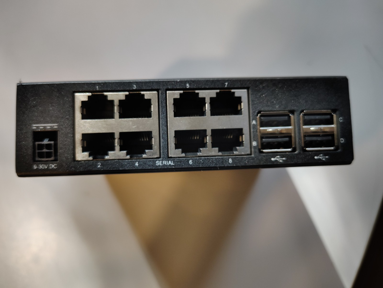 Black Box Network Services LES1608A Console Server – 8 Port