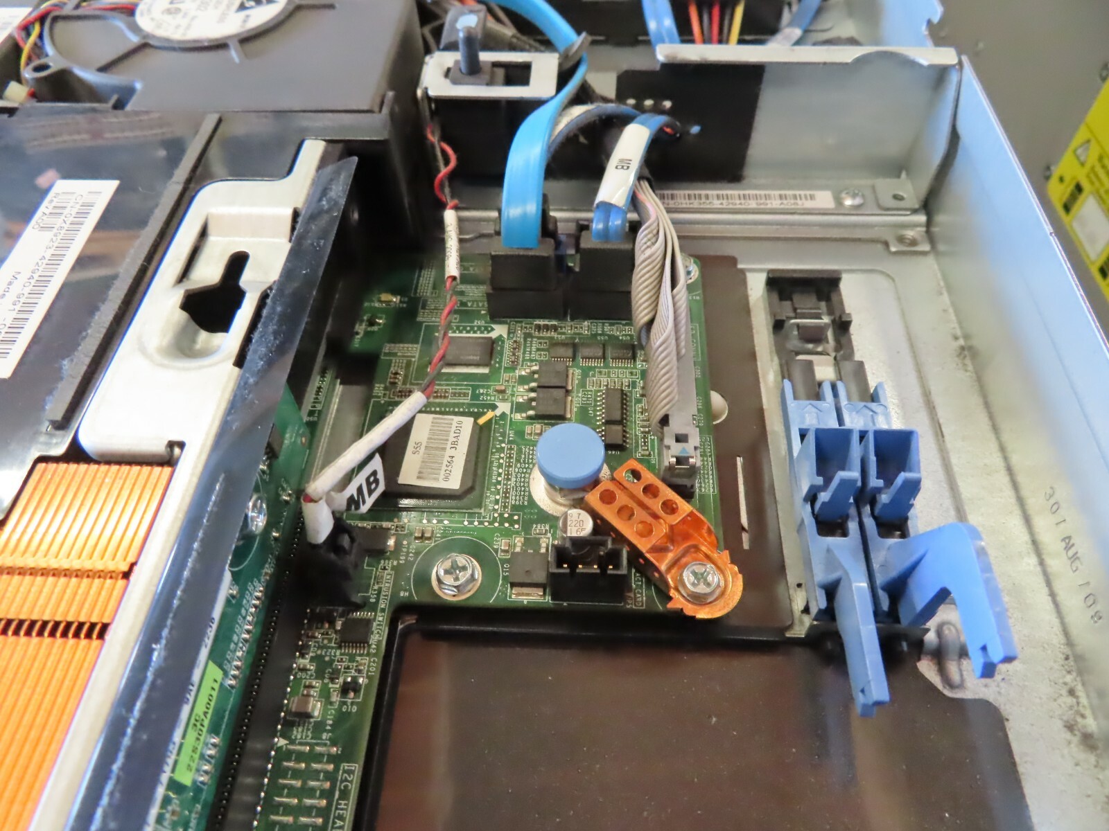 Dell Poweredge R200 with 1gb ram and hard drive