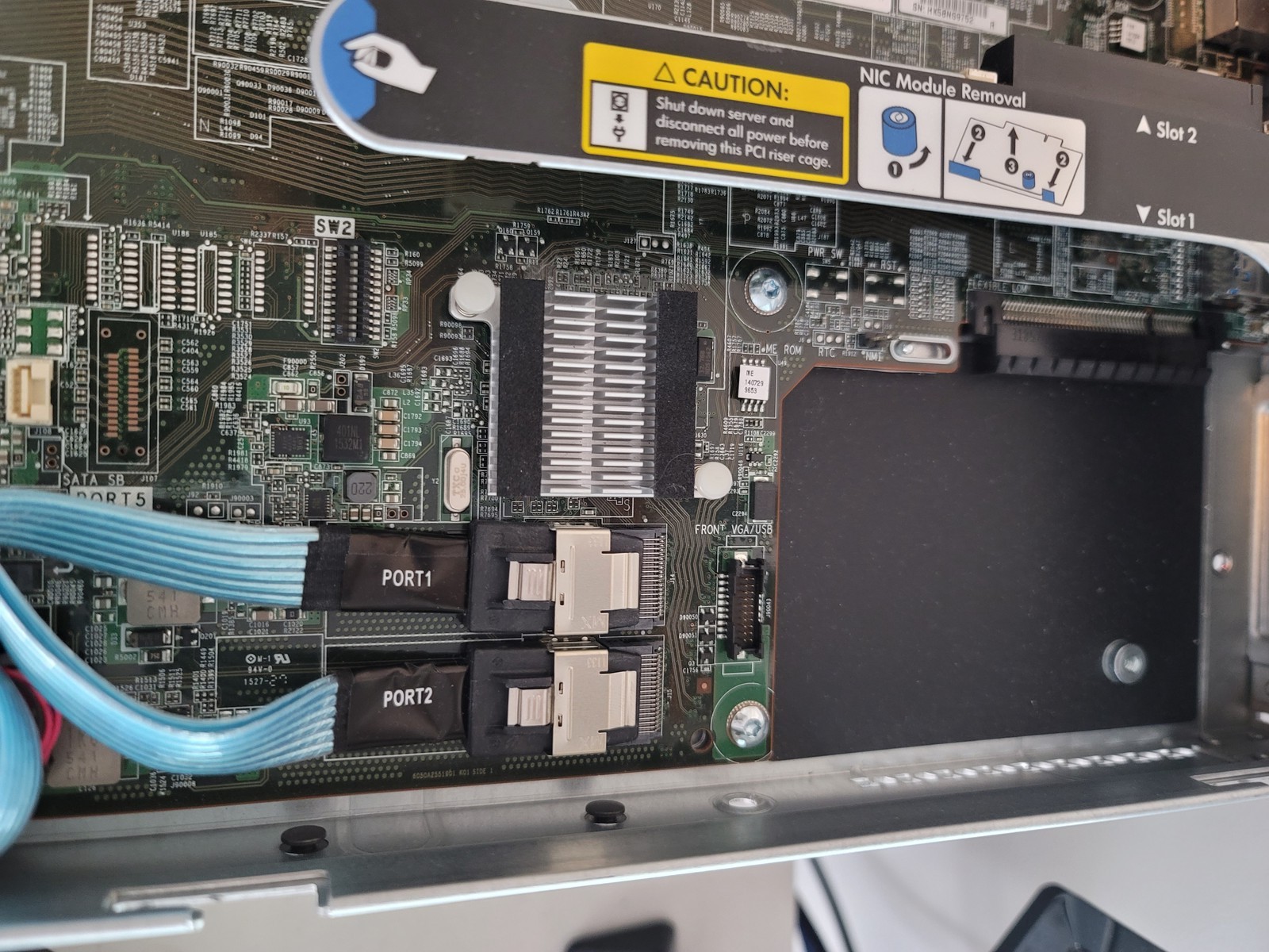 HPE Proliant Server DL360 Gen9; 2P E5-2620v3; 64GB; 2x300GB SAS HDD’s