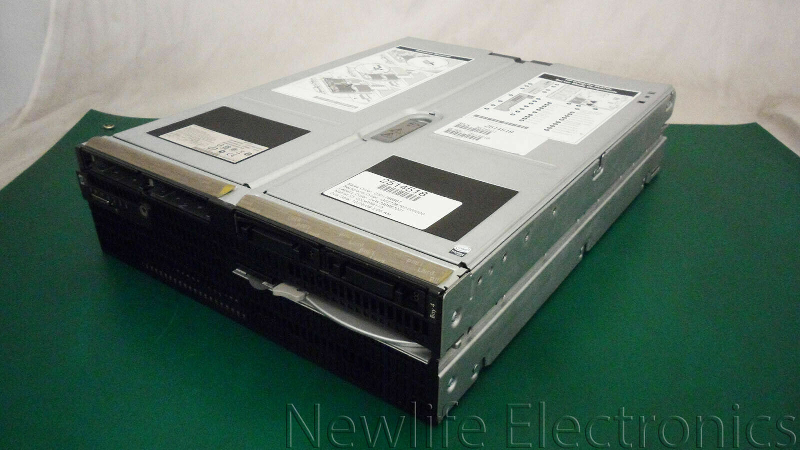 HP AH232A Integrity BL870c Base Server Blade (No CPU’s, RAM, Drives)