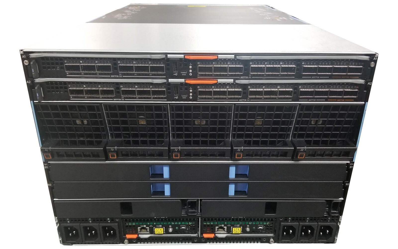 Dell MX7000 Chassis, 1x MX9116n Switch, 1x MX7116n, 1x MX740c 2x Plat 8280 512GB